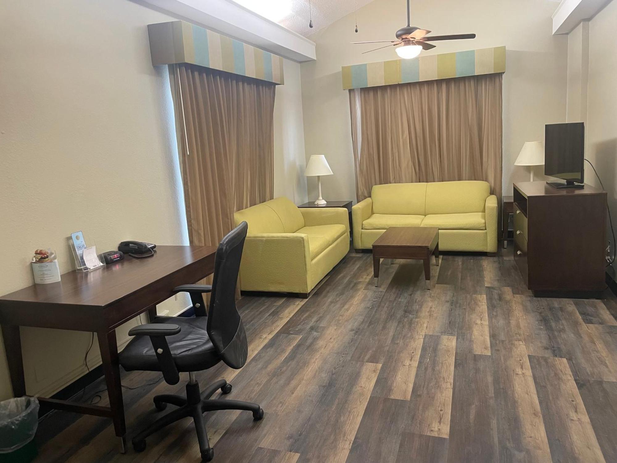 Travelodge By Wyndham טסקלוסה מראה חיצוני תמונה